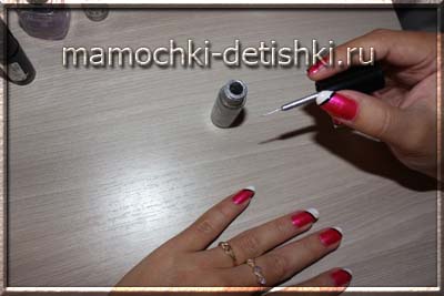 Рисунки на ногтях в домашних условиях